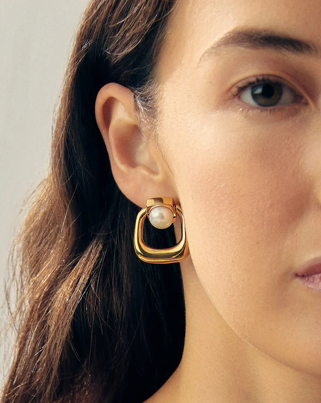 Button Pearl Statement Stud Earrings | 18ct Gold Plated/Pearl