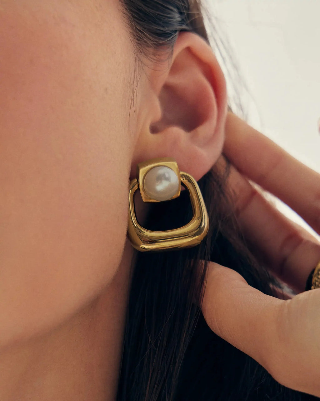 Button Pearl Statement Stud Earrings | 18ct Gold Plated/Pearl