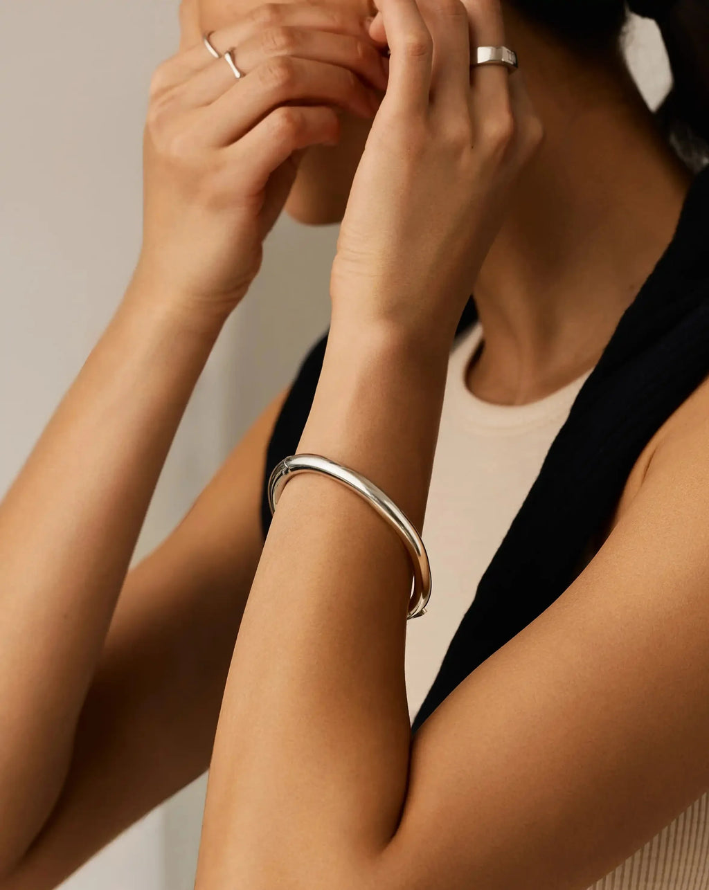 Chunky Round Hinged Bangle | Platinum Plated
