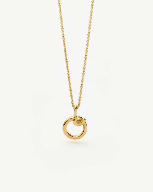 Curly Molten Mini Initial Necklace - O | 18ct Gold Vermeil