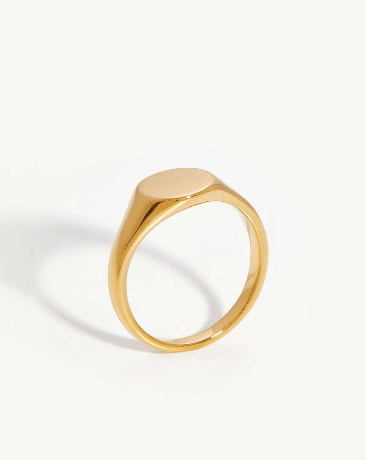 Engravable Round Signet Ring | 18ct Gold Plated