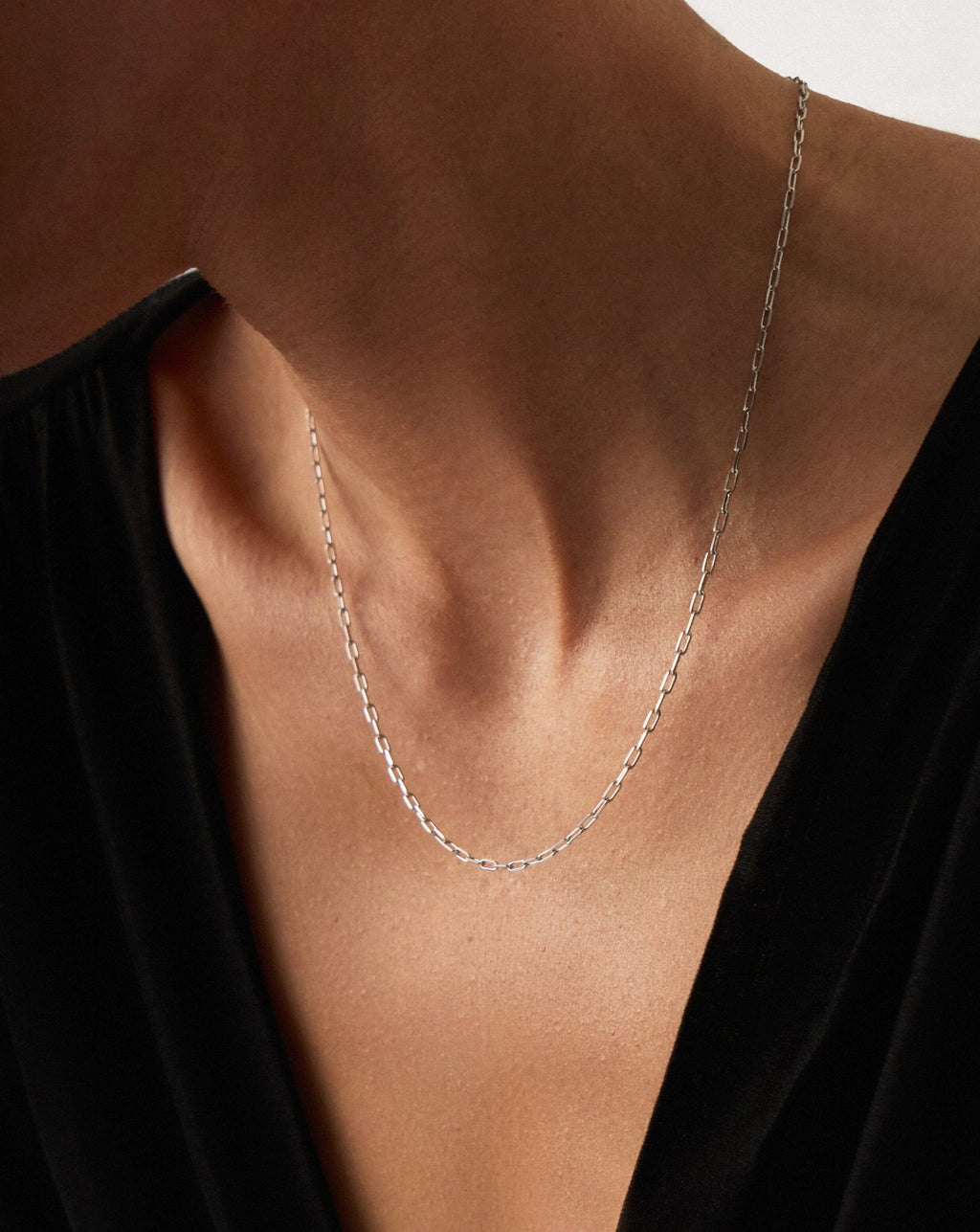 Solid Gold Classic Paperclip Chain Necklace | 14ct Solid White Gold