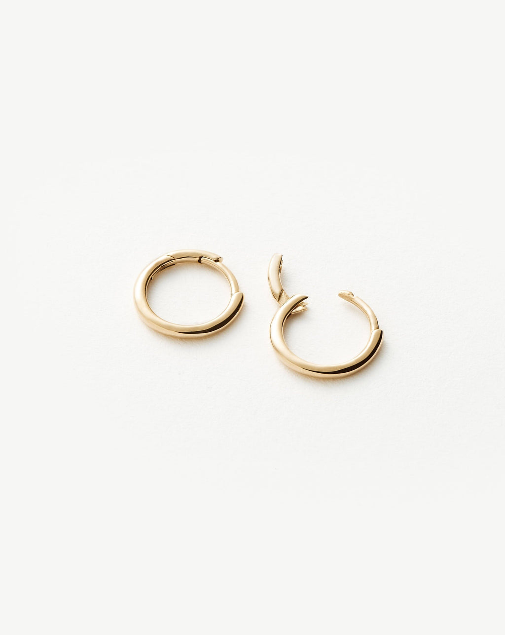 Solid Gold Classic Mini Hoop Earrings