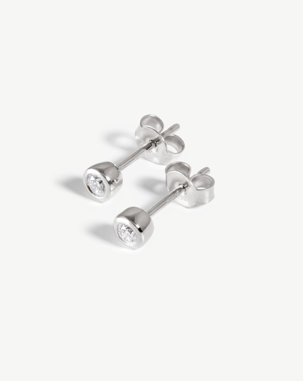 Solid Gold Classic Solitaire Stud Earrings