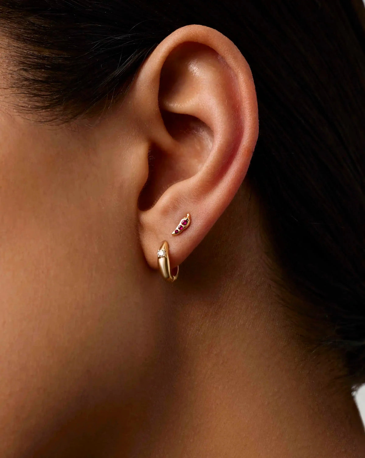 Solid Gold Ruby Chilli Single Stud Earring | 9ct Solid Gold/Ruby