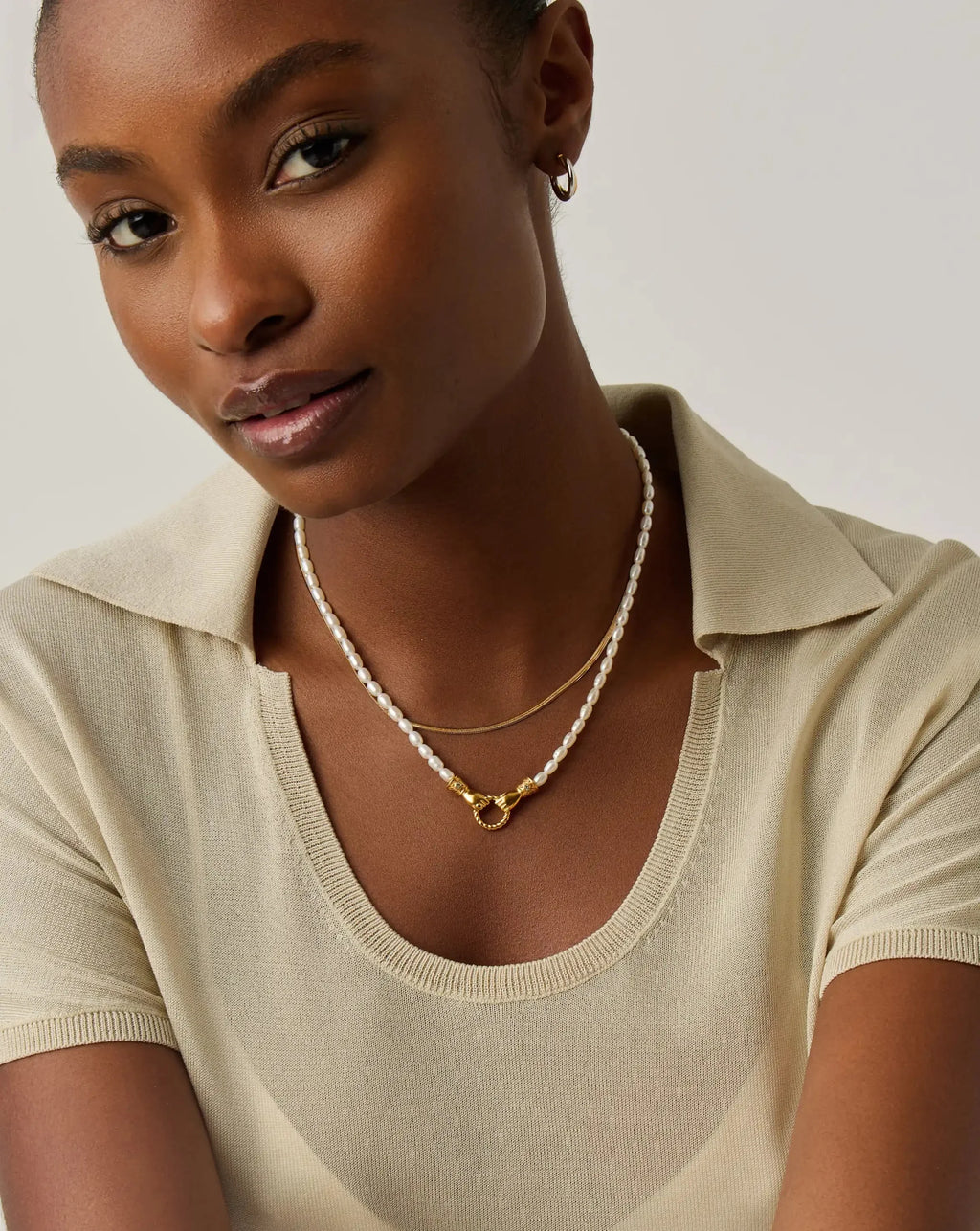 The In Good Hands Necklace Set | 18ct Gold Plated/Pearl & Black Onyx