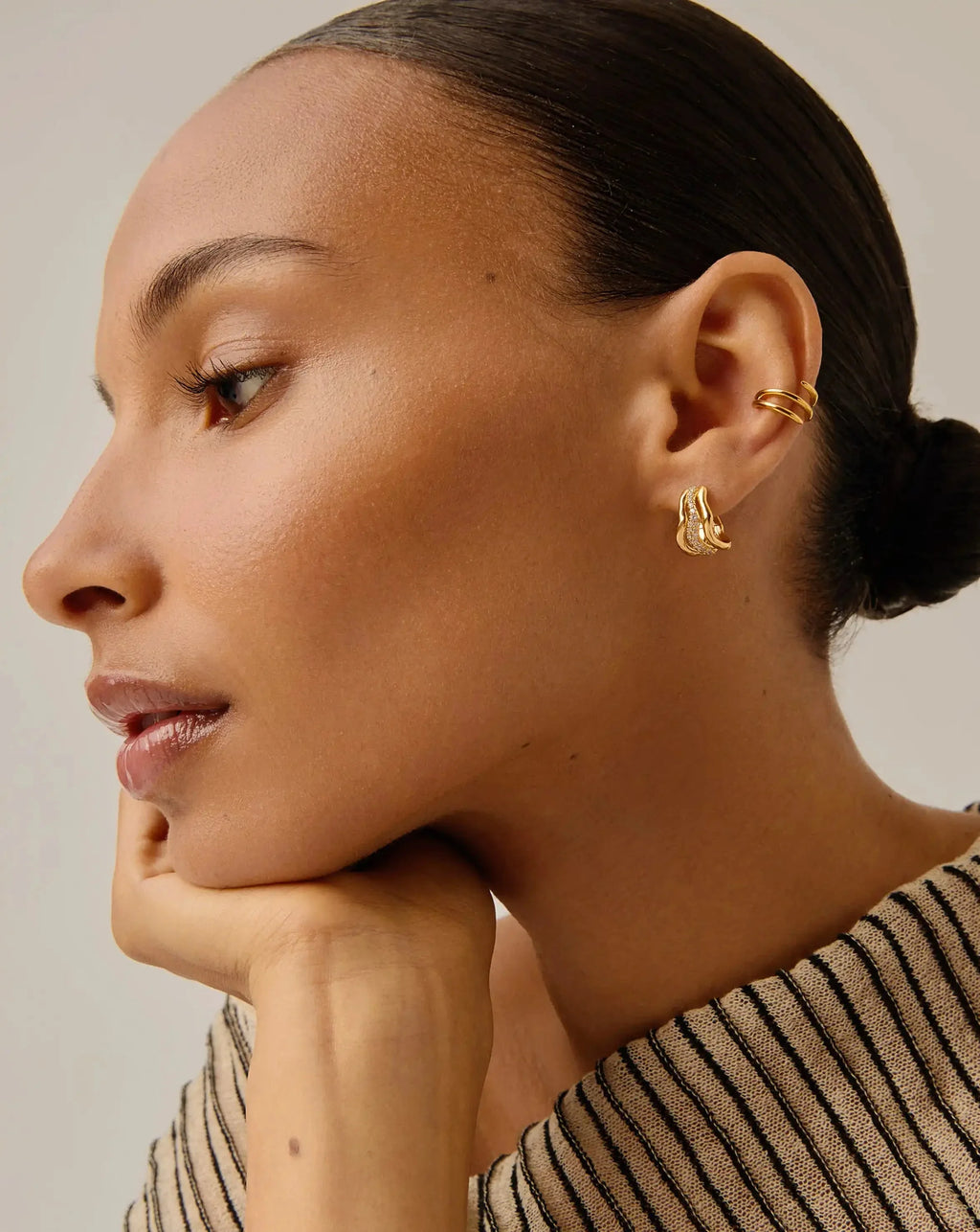Molten Snow Small Hoop Earrings | 18ct Gold Plated/Cubic Zirconia