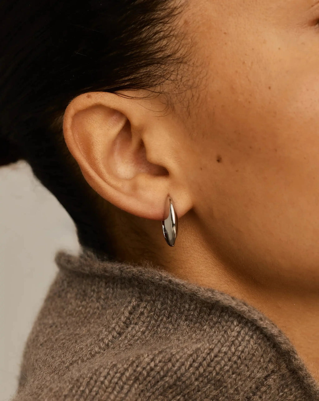 Pebble Hinged Hoop Earrings | Platinum Plated